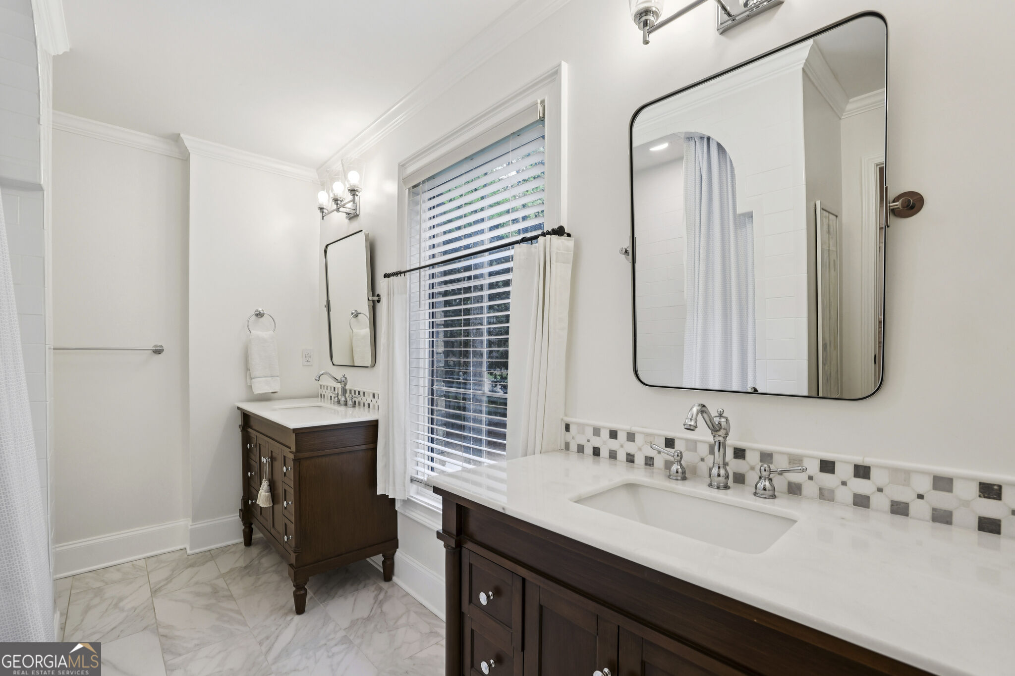 8025 River Circle Property Photo 18