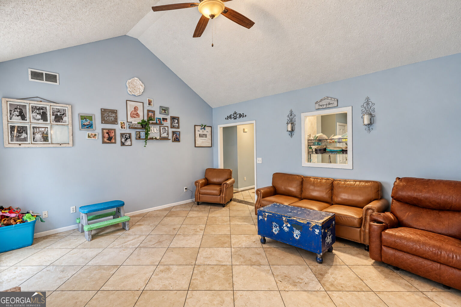 753 Nicholas Court Property Photo 11