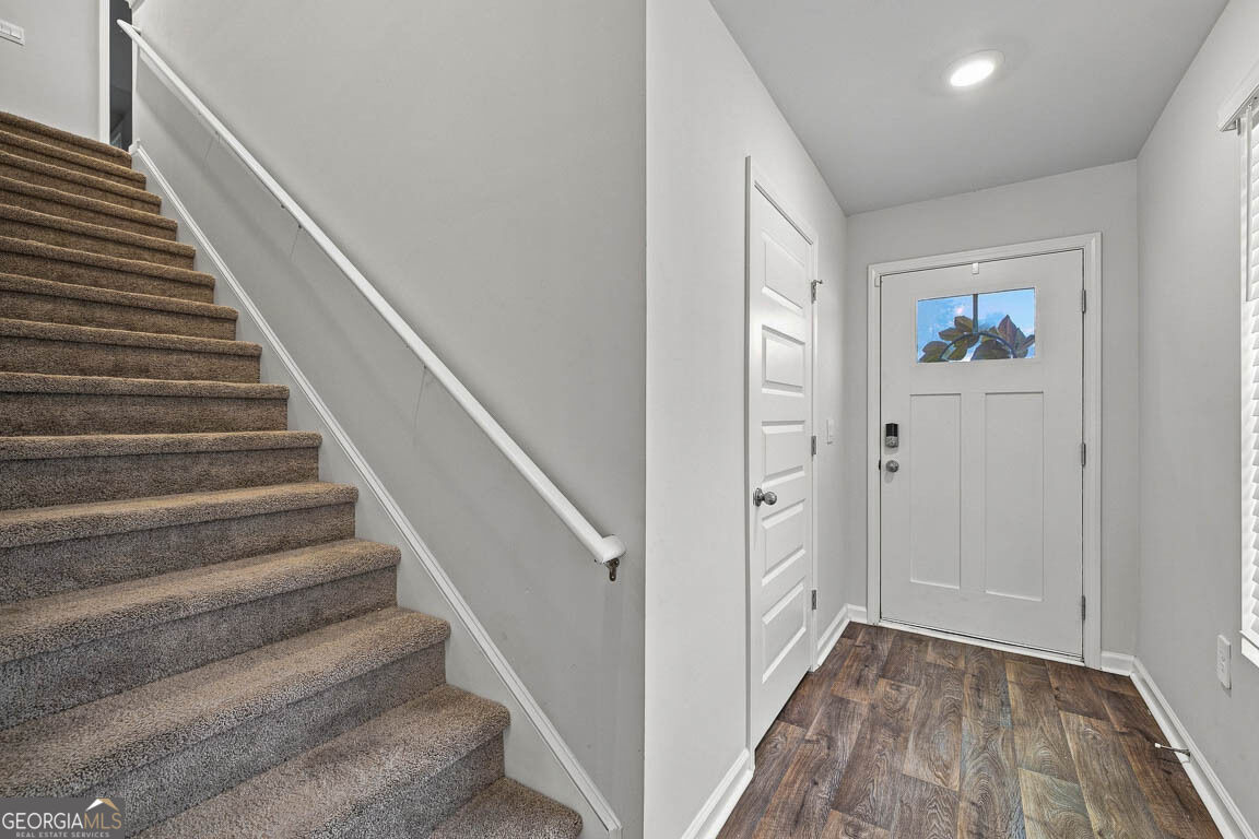 66 Autumns Wood Drive Property Photo 6