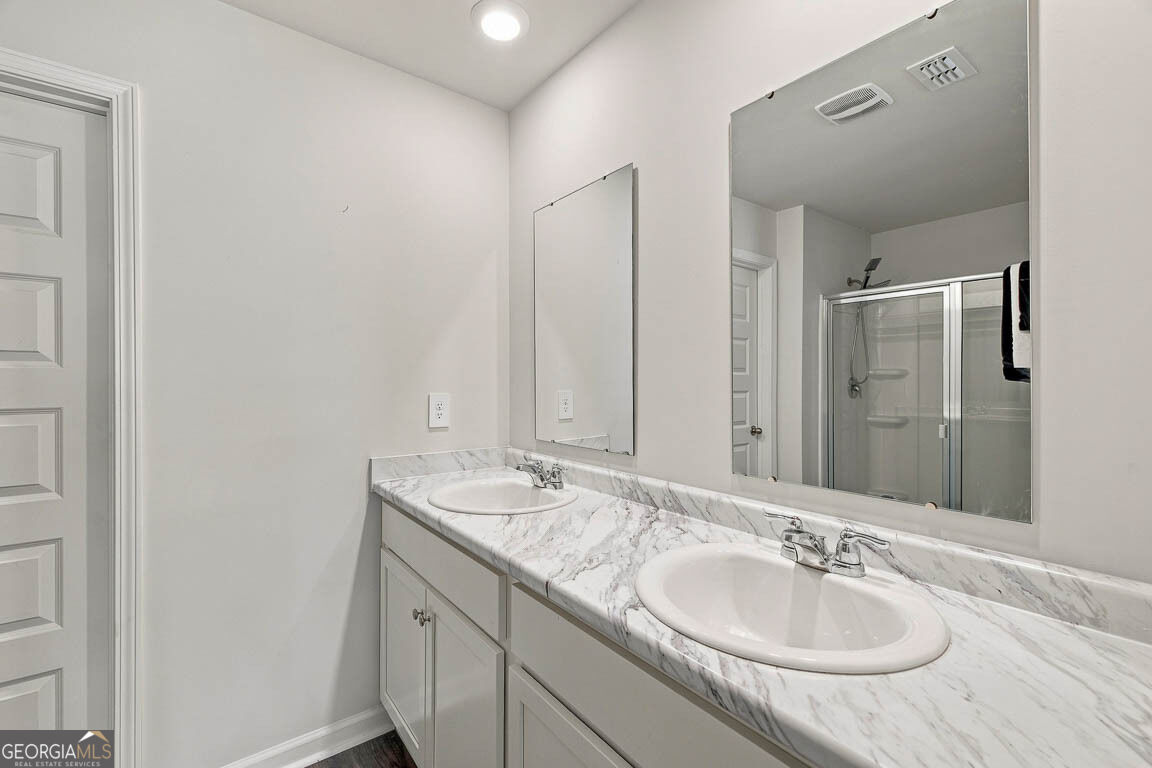 66 Autumns Wood Drive Property Photo 18