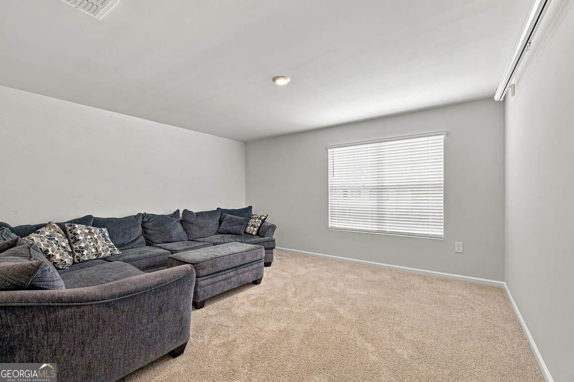 66 Autumns Wood Drive Property Photo 26