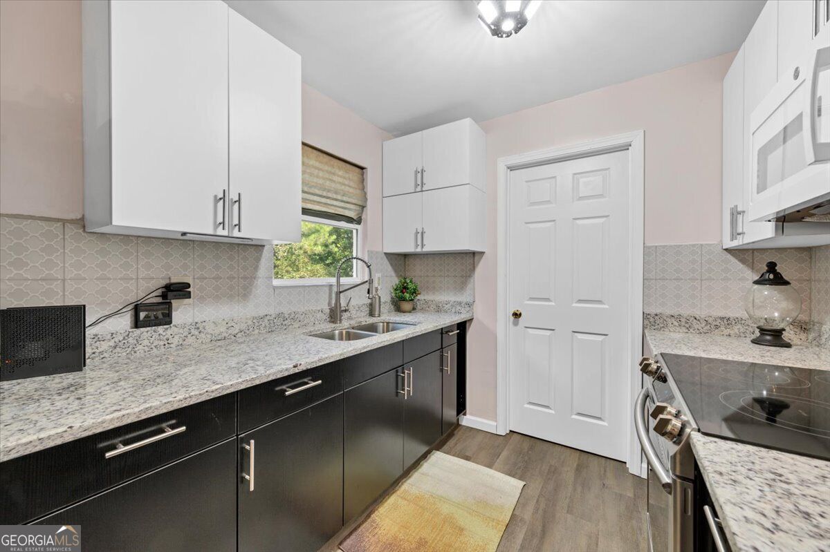 65 Jackson Road Property Photo 9