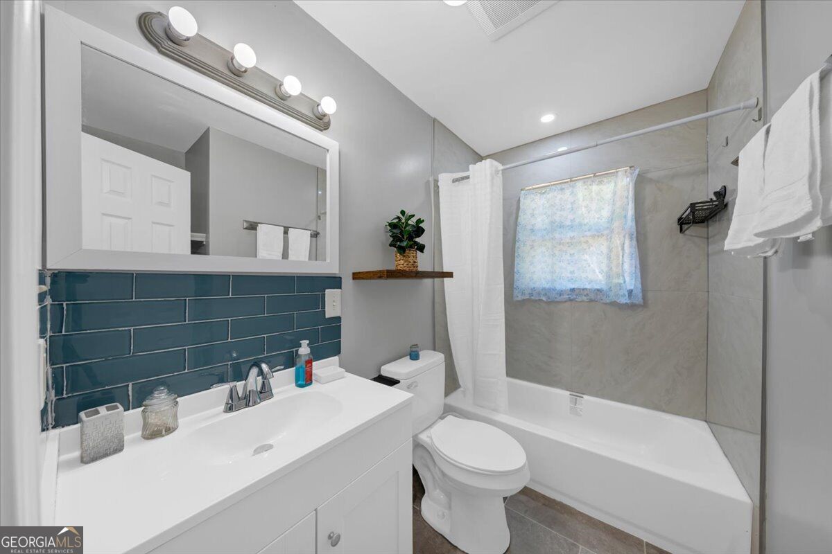 65 Jackson Road Property Photo 18
