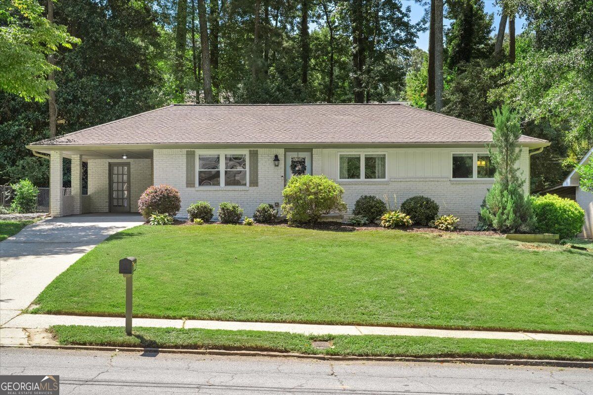 2897 Harcourt Drive Property Photo 1