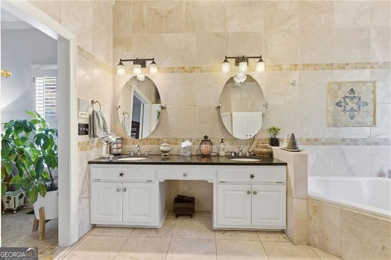 5401 Pine Forest Road Property Photo 15