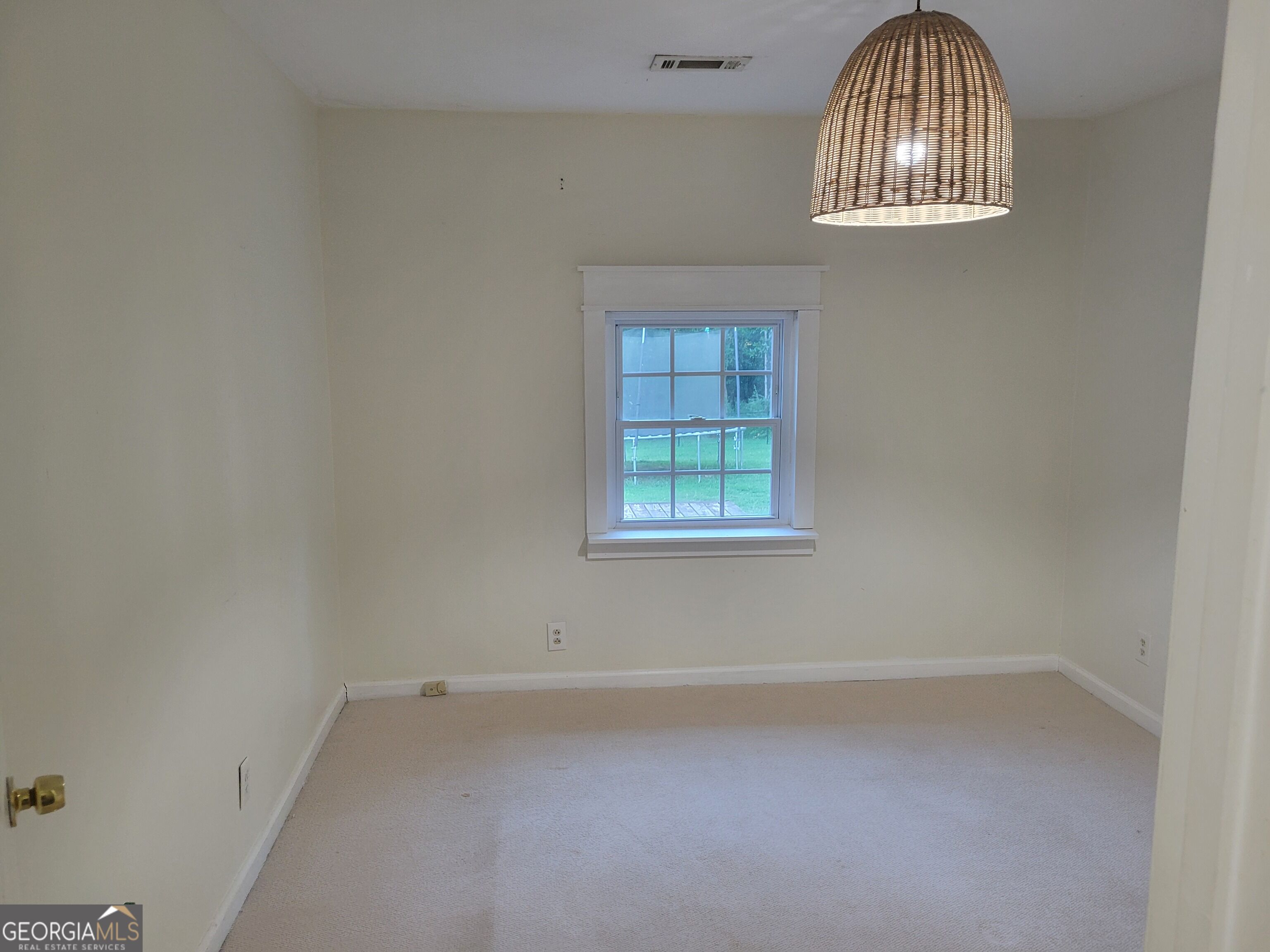 1131 E Main Street Property Photo 22