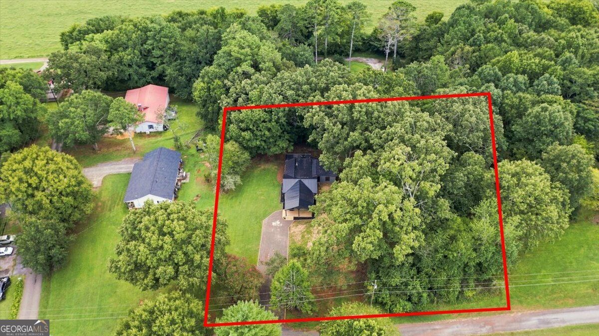 13 W Center Road Se Property Photo 8