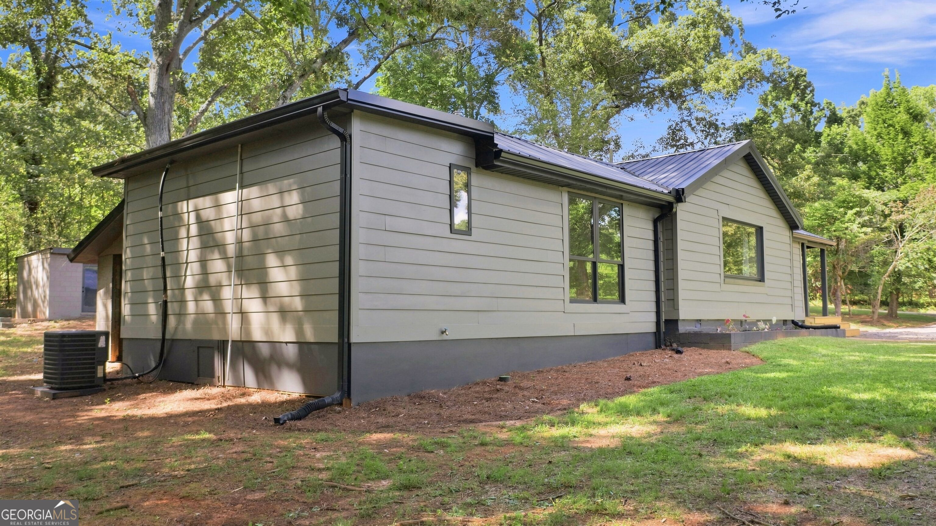 13 W Center Road Se Property Photo 45