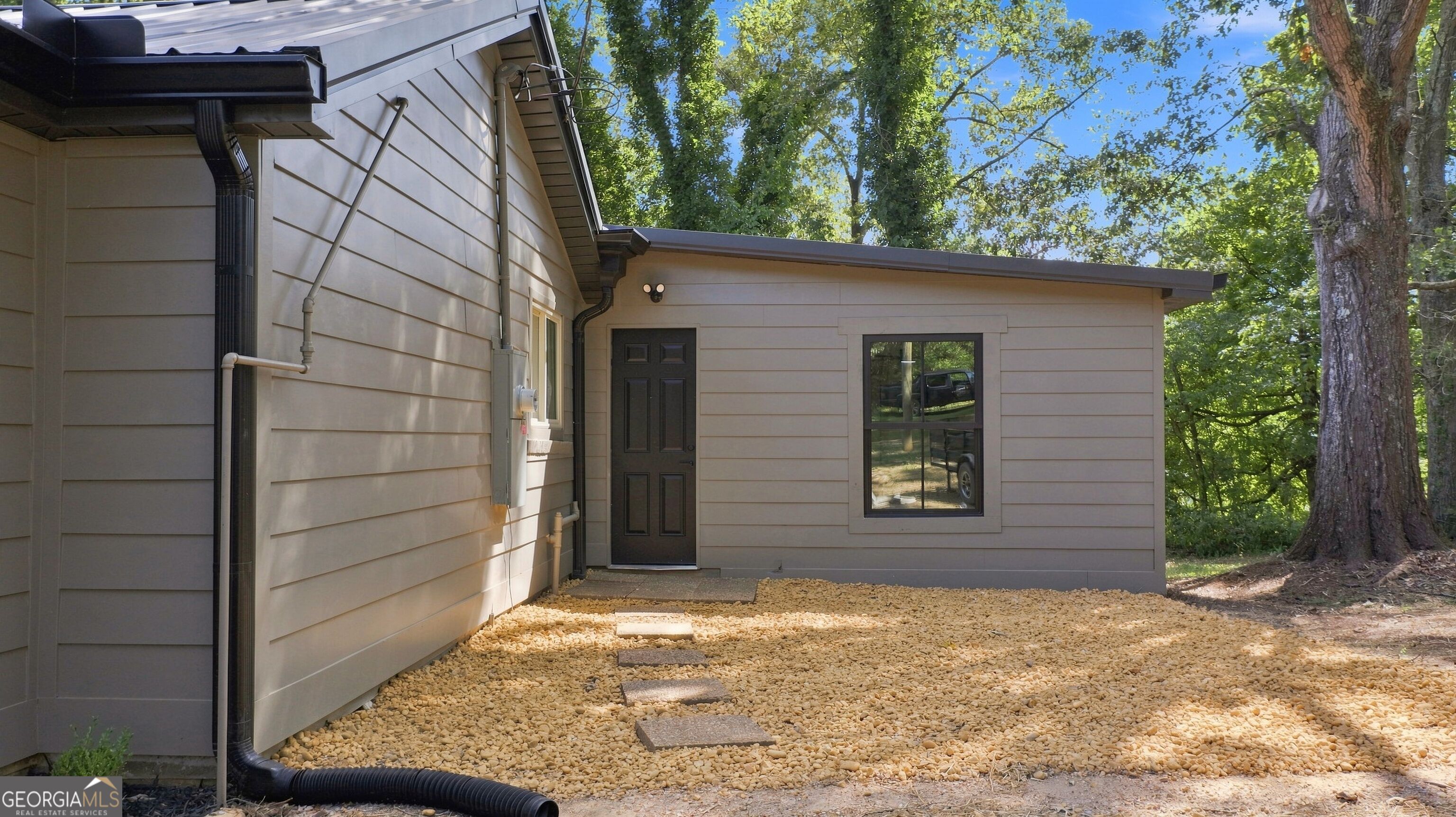 13 W Center Road Se Property Photo 47