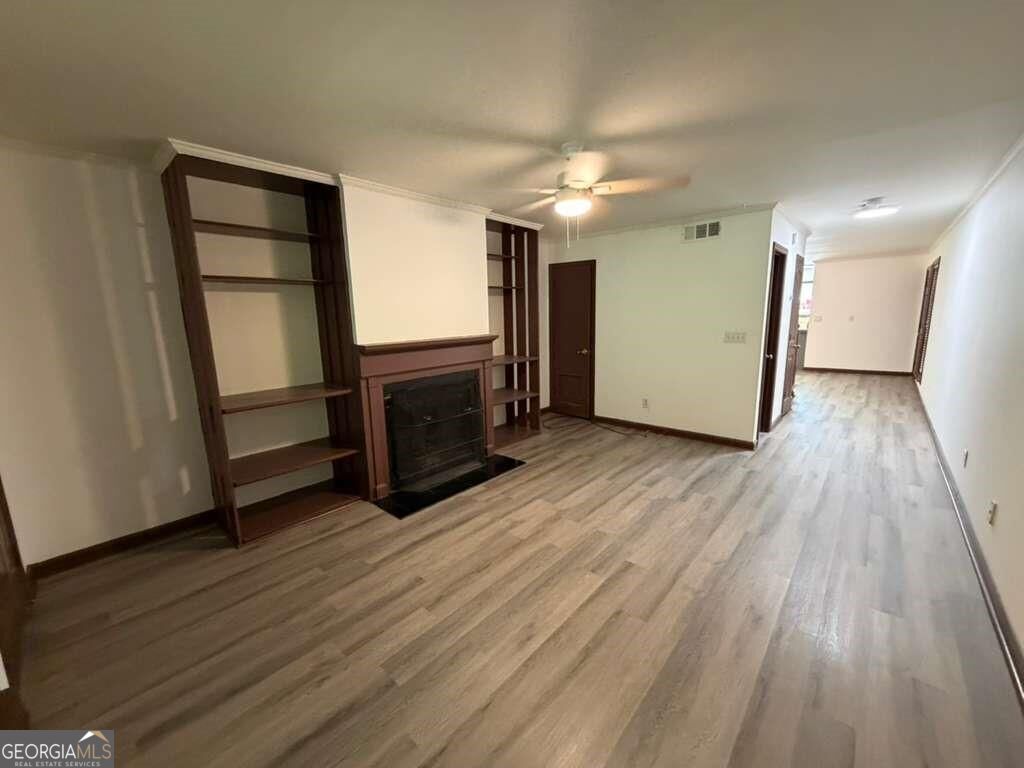1702 Pine Tree Drive Property Photo 8