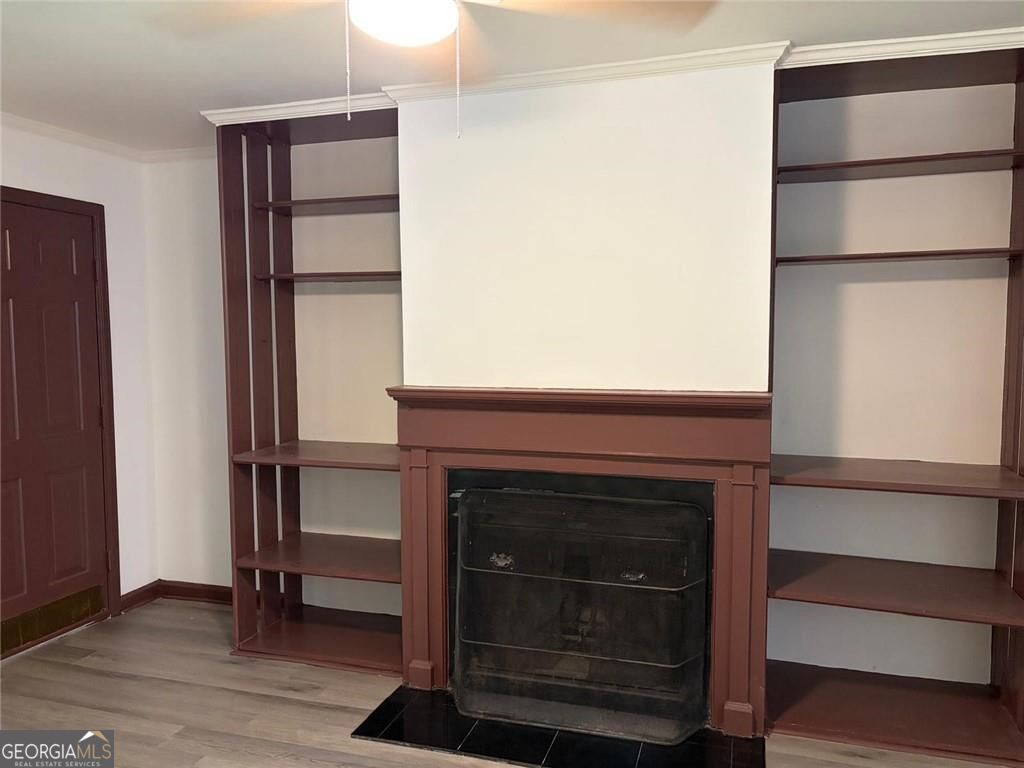 1702 Pine Tree Drive Property Photo 9