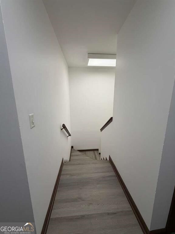 1702 Pine Tree Drive Property Photo 12