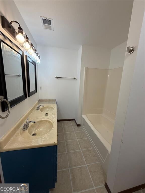 1702 Pine Tree Drive Property Photo 19