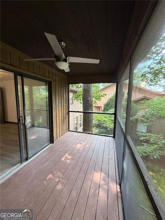 1702 Pine Tree Drive Property Photo 22