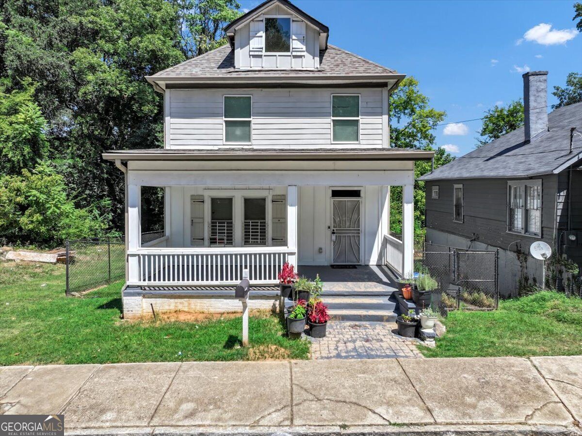 893 Mitchell Street Sw Property Photo 1