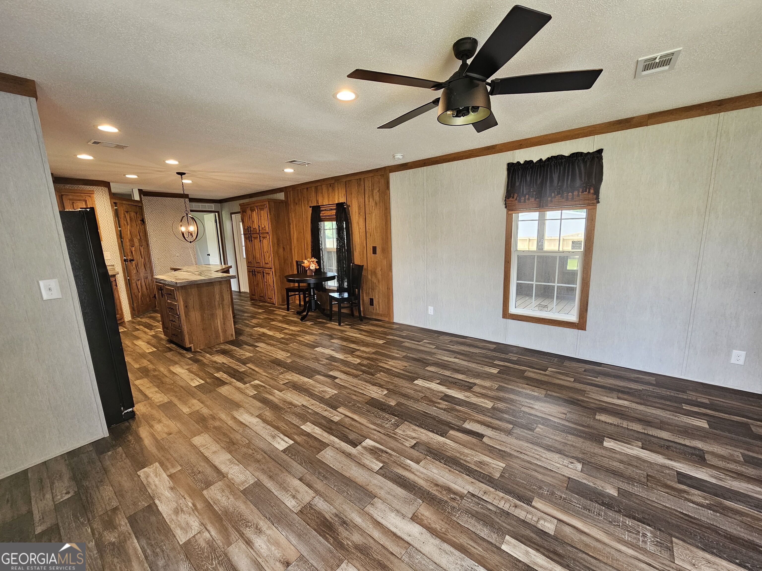 1283 Speckled Trout Circle Ne Property Photo 5