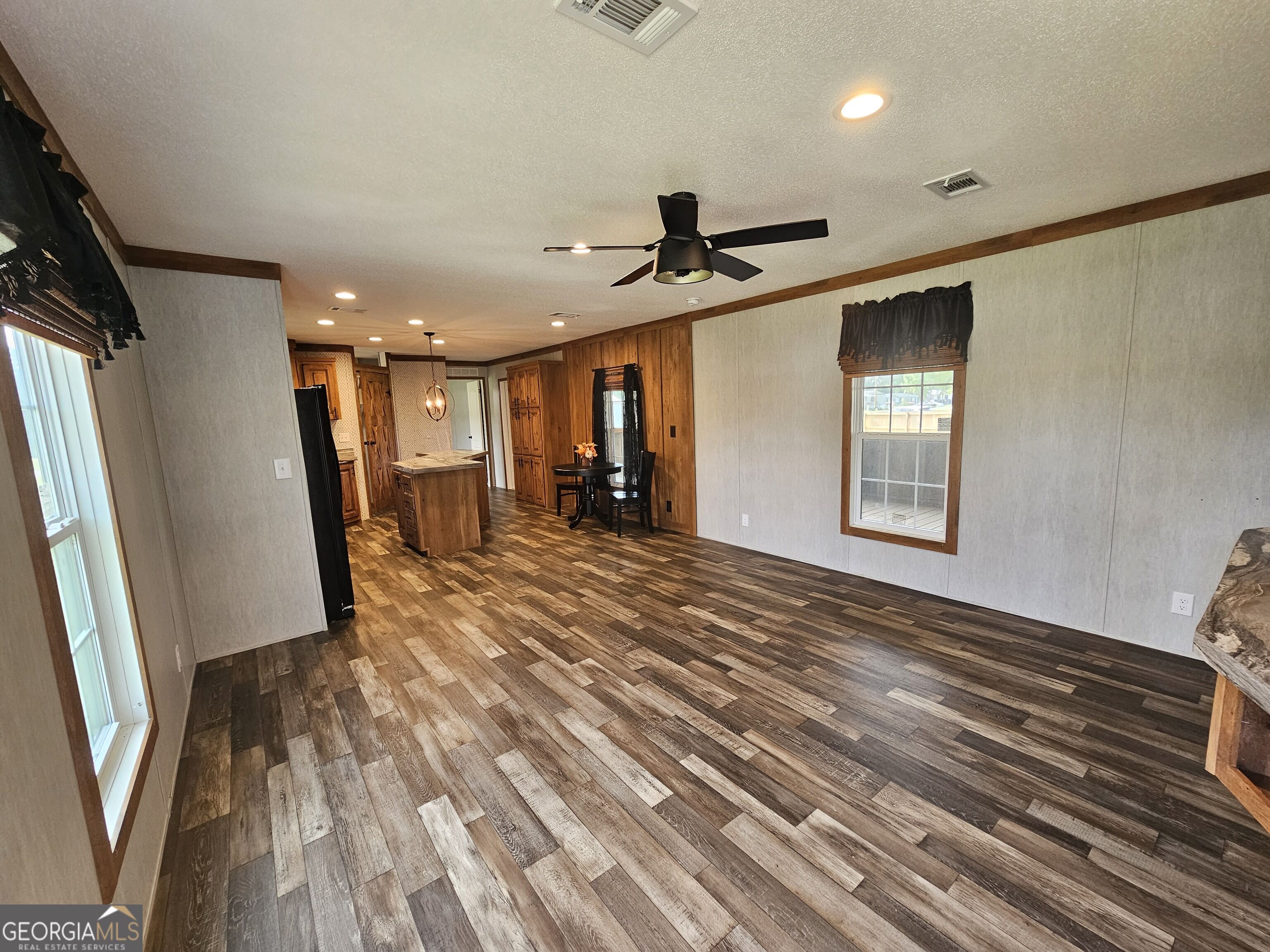 1283 Speckled Trout Circle Ne Property Photo 6