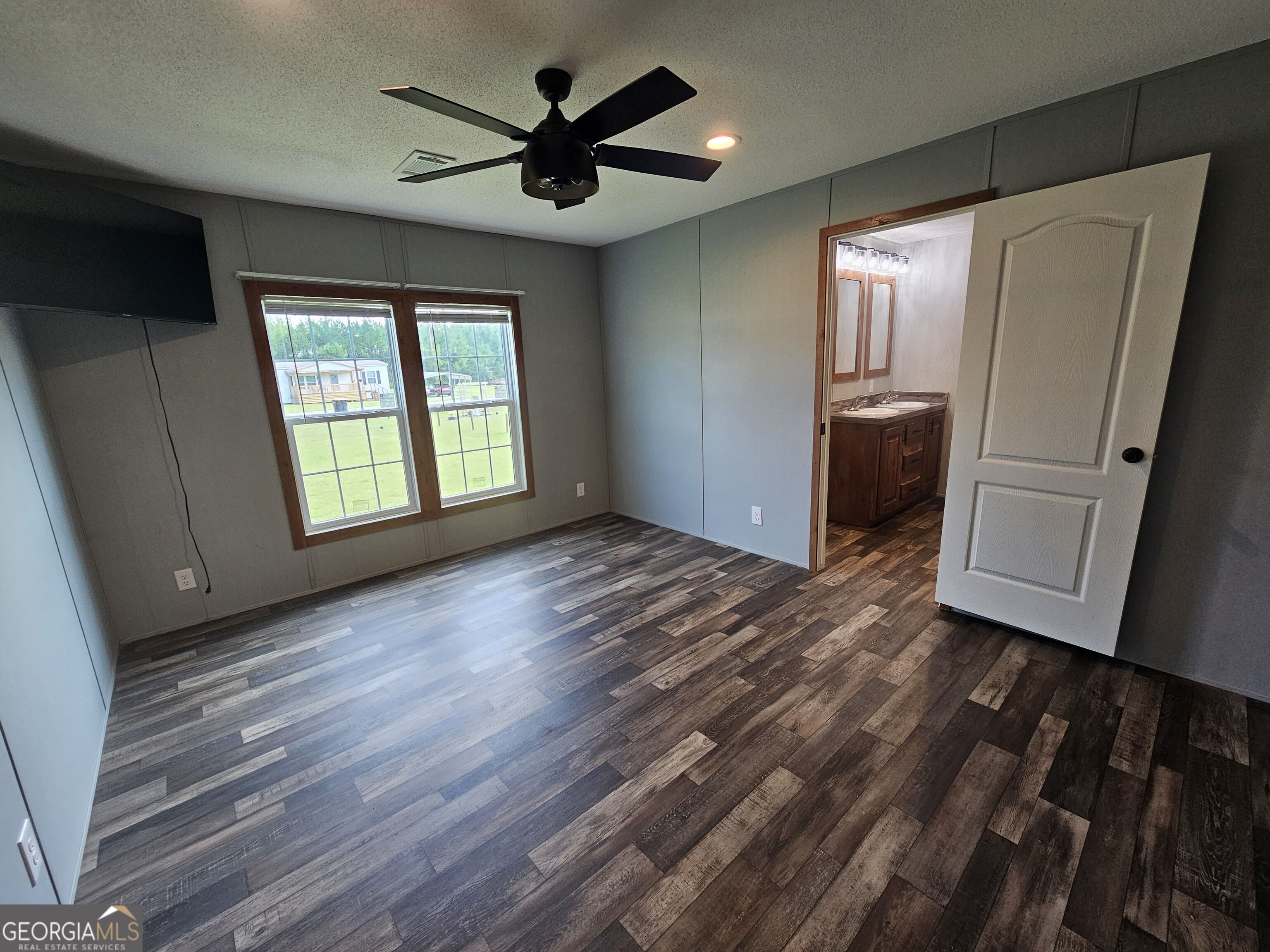 1283 Speckled Trout Circle Ne Property Photo 15