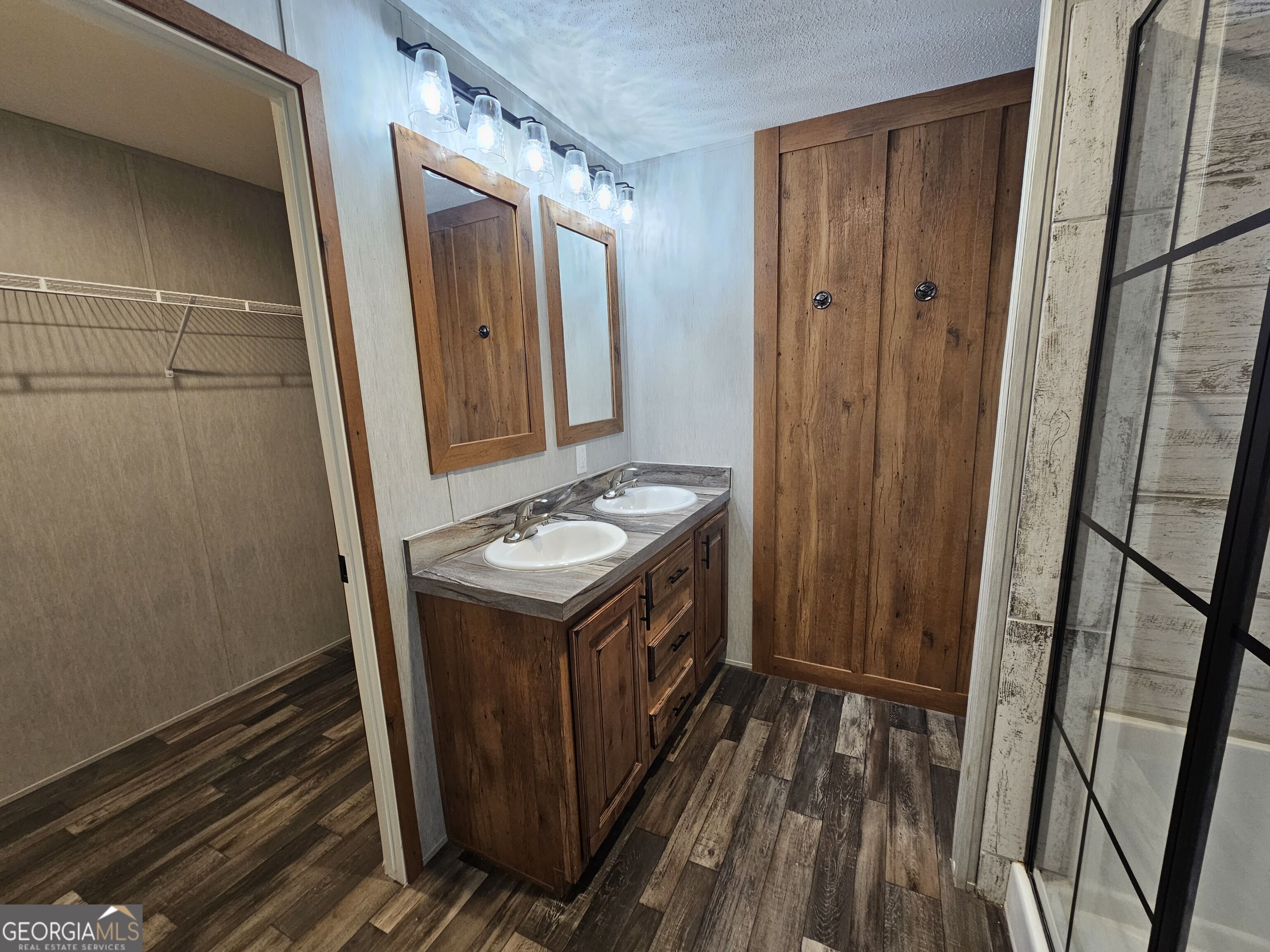 1283 Speckled Trout Circle Ne Property Photo 16