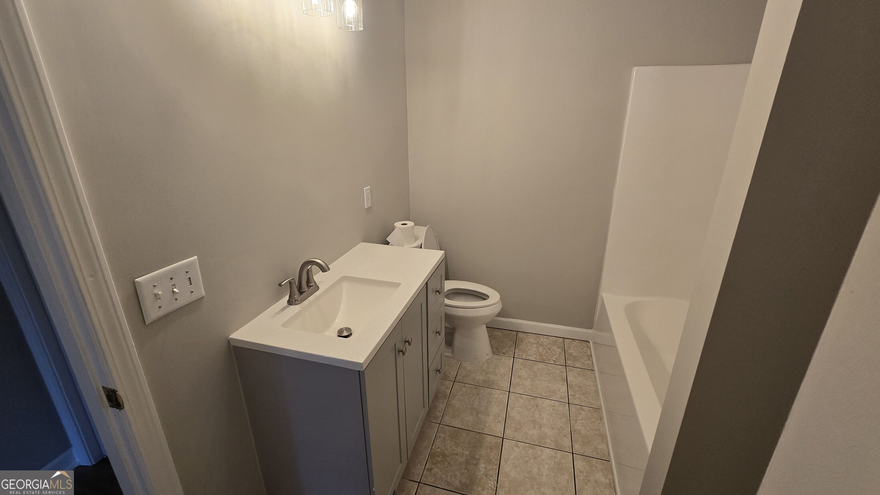 3025 Mangum Drive Unit B Property Photo 11