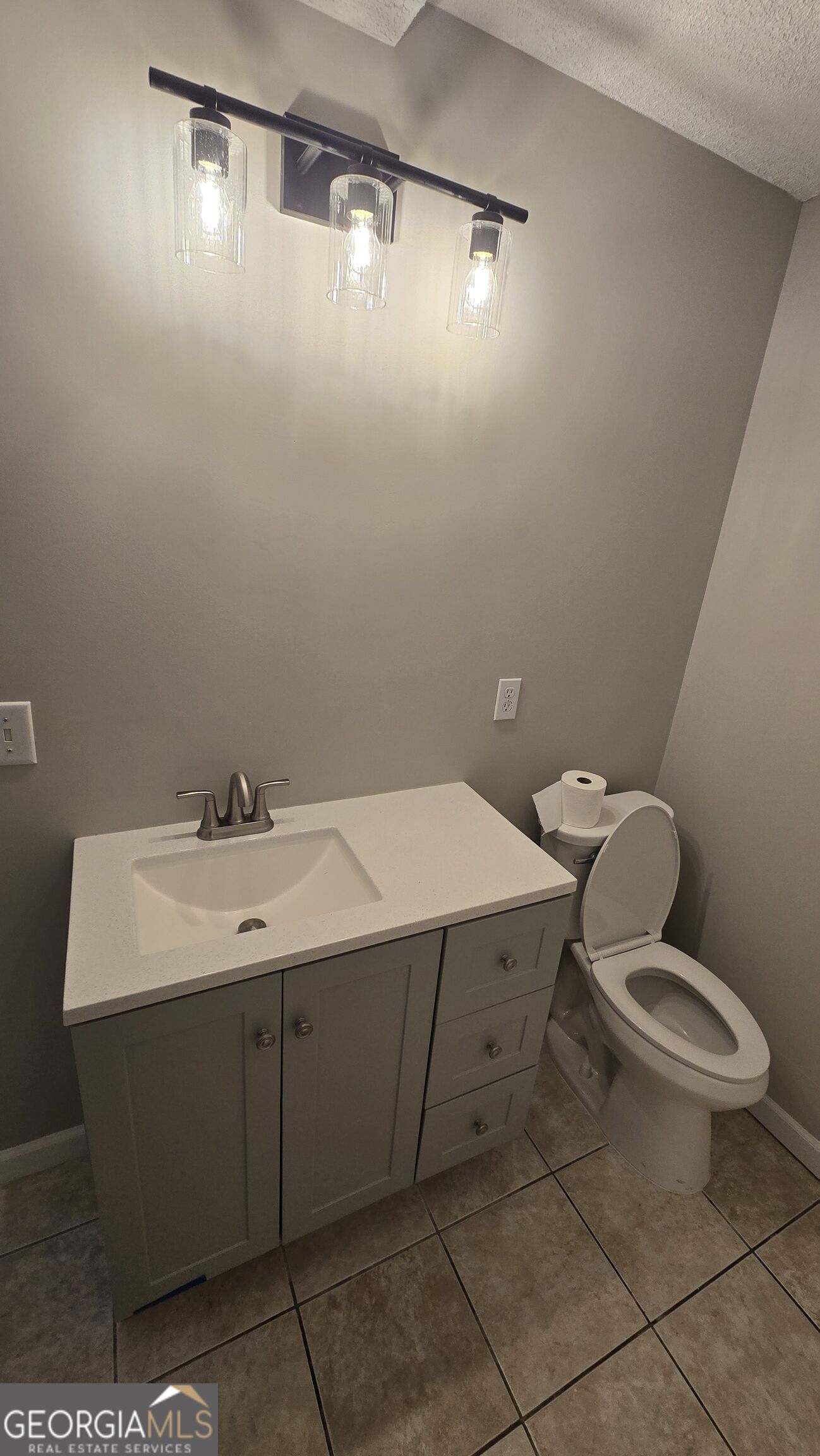 3025 Mangum Drive Unit B Property Photo 13