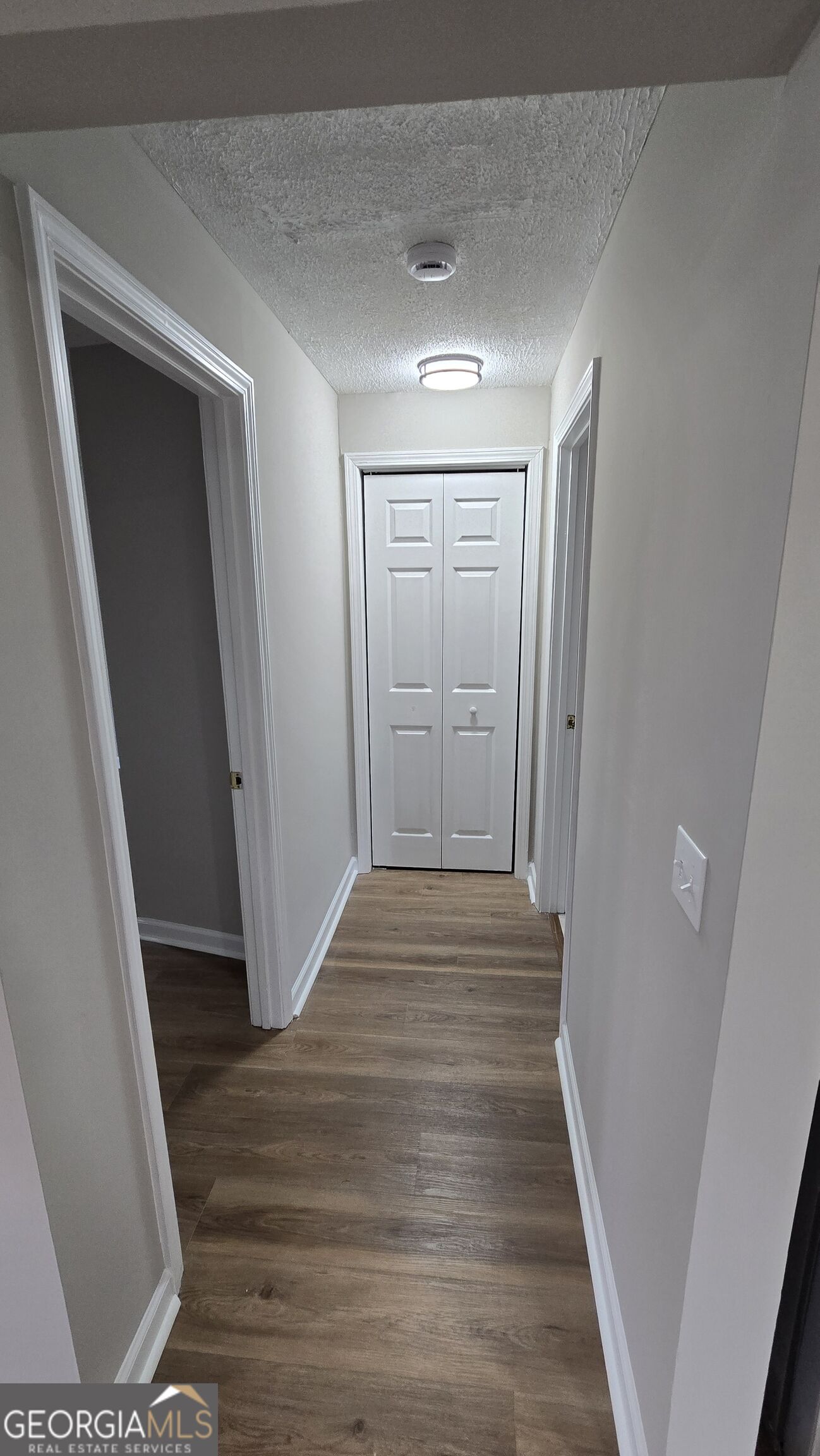 3025 Mangum Drive Unit B Property Photo 15