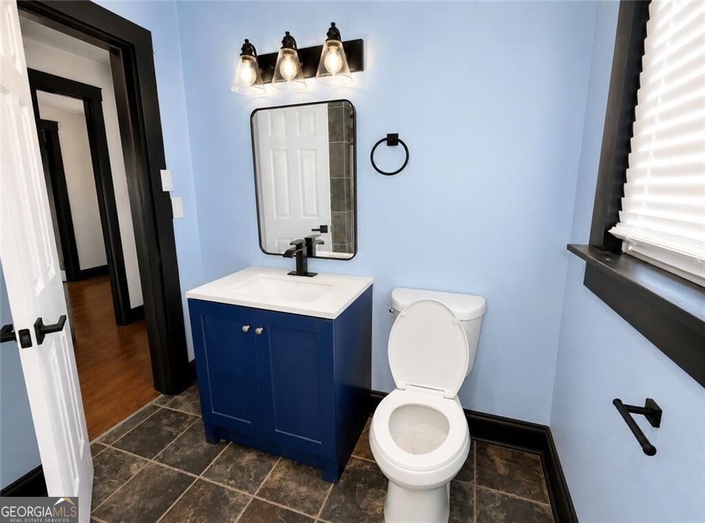 1802 S Gordon Street Sw Property Photo 6