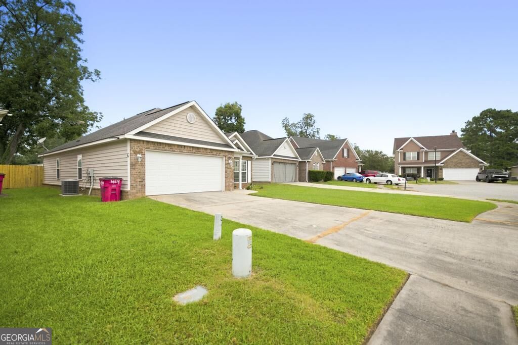 419 Bob White Road Property Photo 2