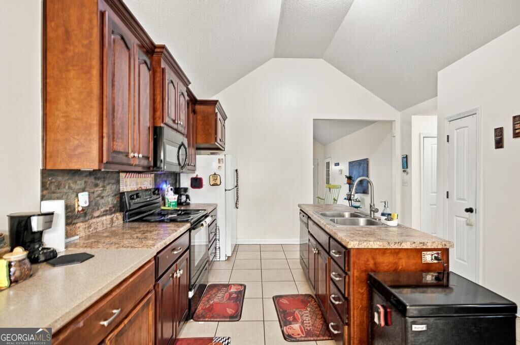 419 Bob White Road Property Photo 13