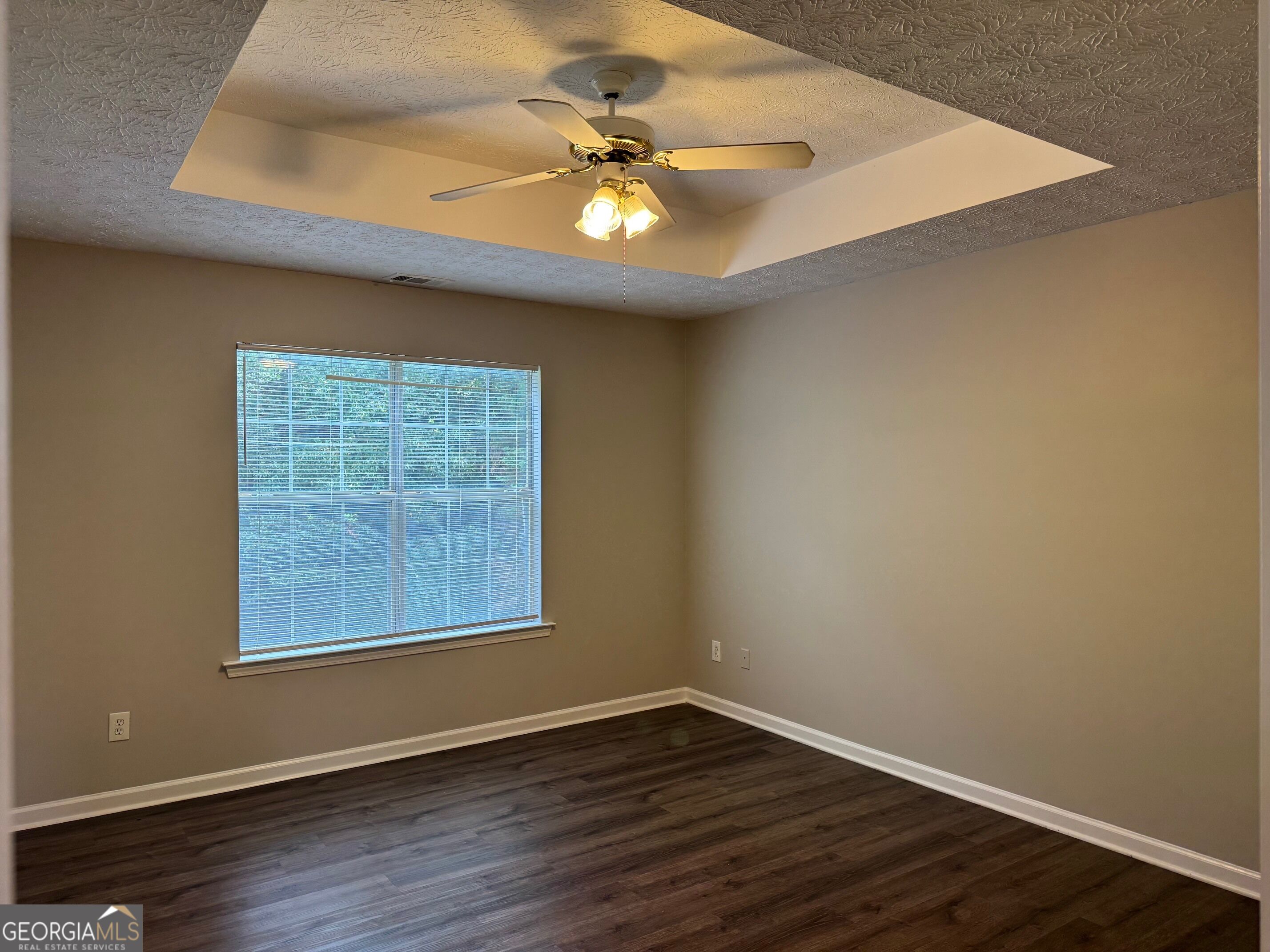 334 Summer Hill Circle Property Photo 9