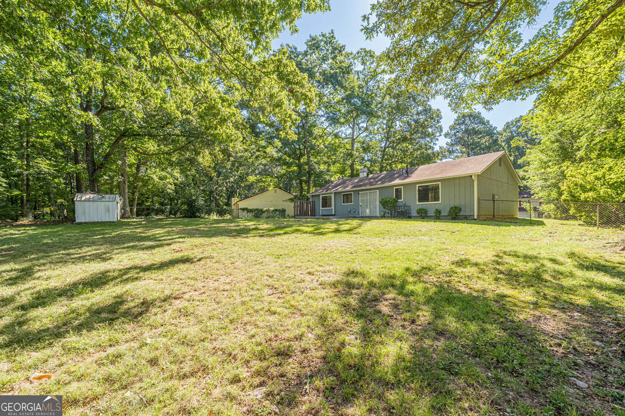 5350 Greenhedge Trail Property Photo 3