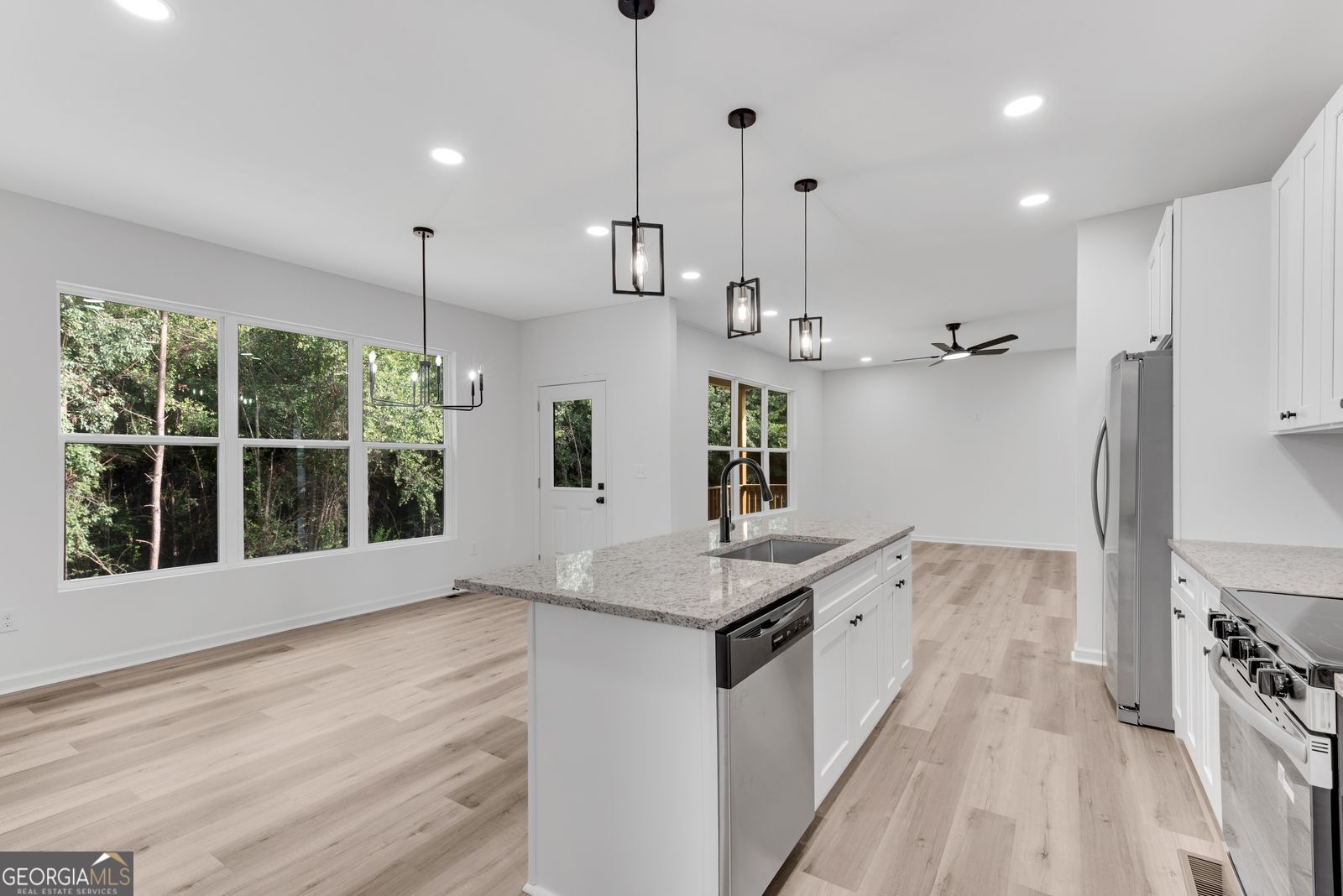 3414 Ashford Loop Property Photo 12
