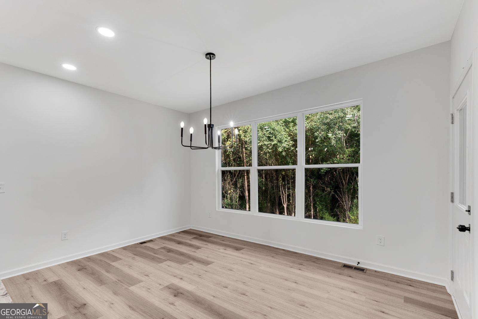 3414 Ashford Loop Property Photo 14