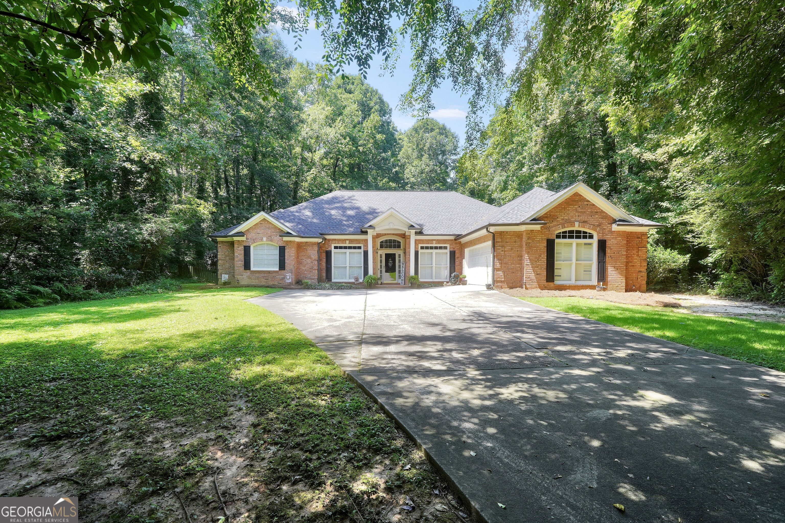 2434 Creekside Trace Property Photo 3