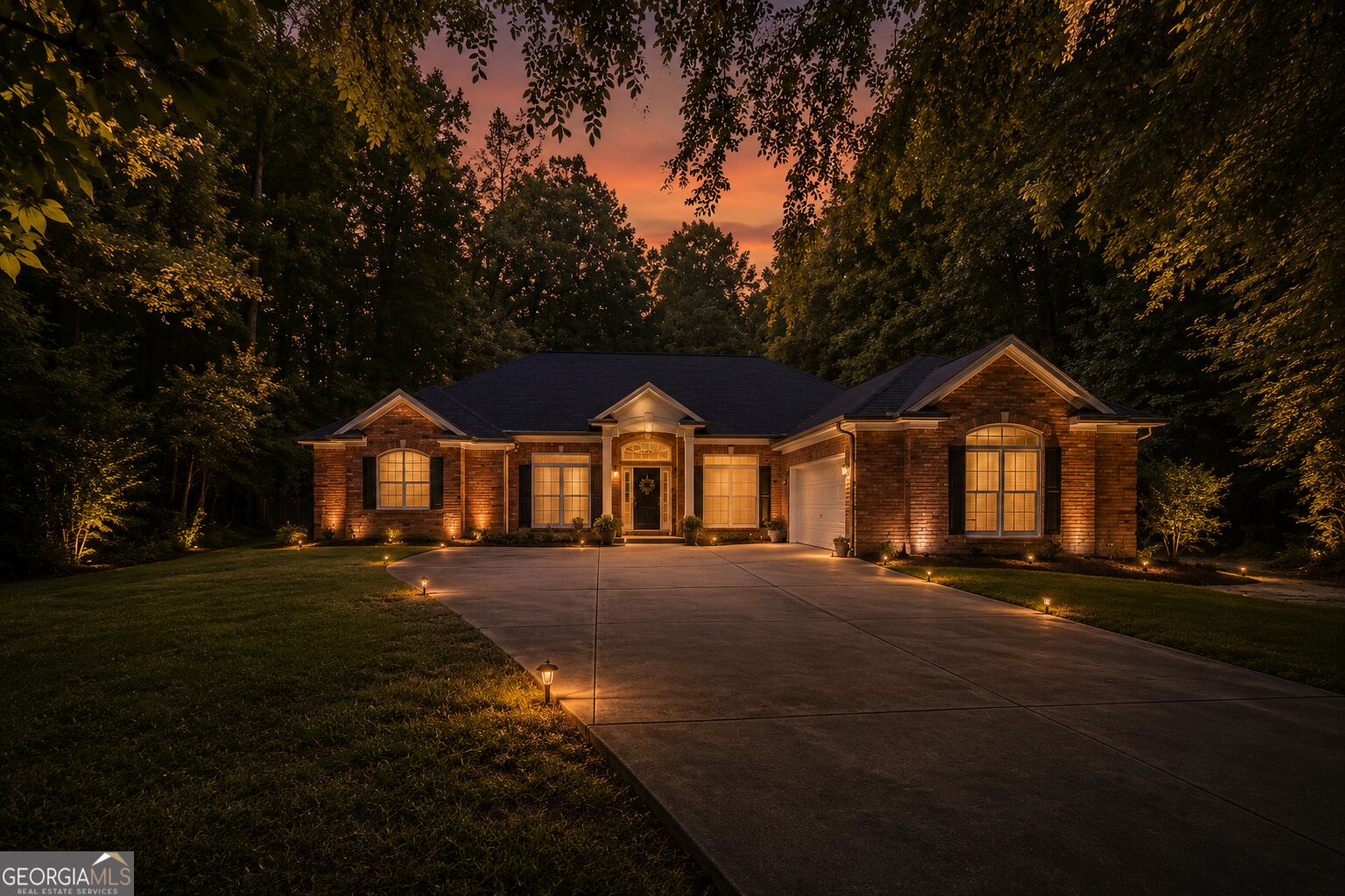 2434 Creekside Trace Property Photo 7
