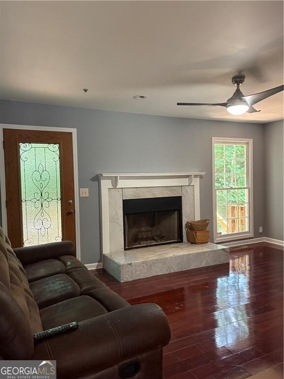 3728 Spring Leaf Lane Property Photo 4