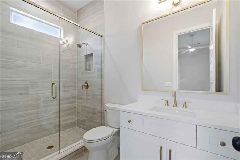 5352 Price Property Photo 18
