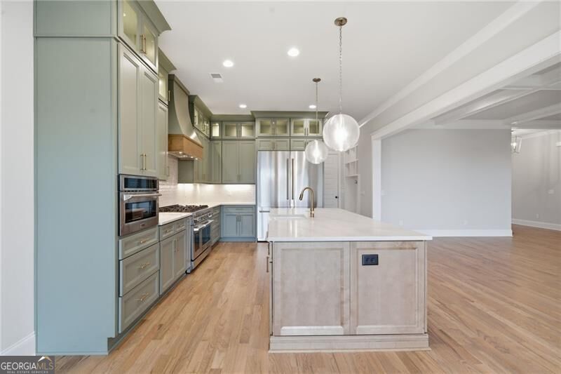 5352 Price Property Photo 28