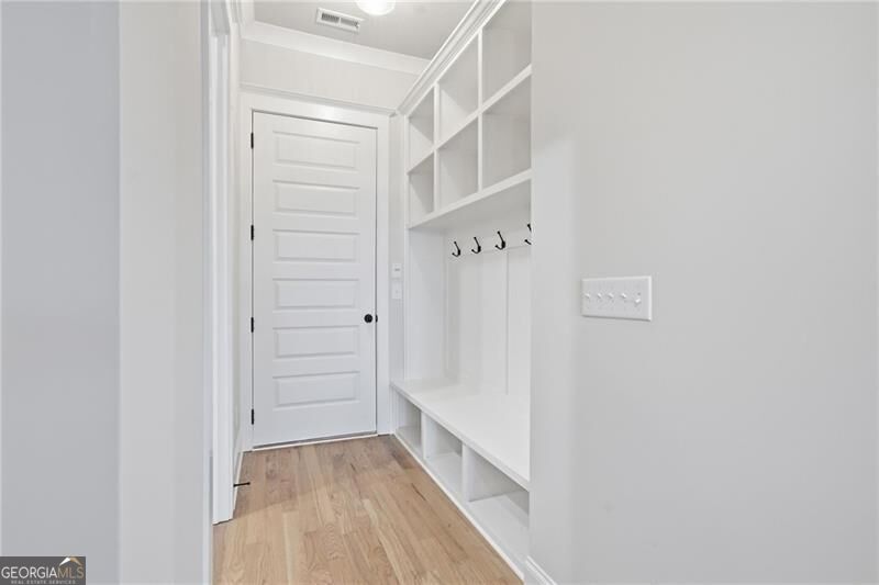 5352 Price Property Photo 34
