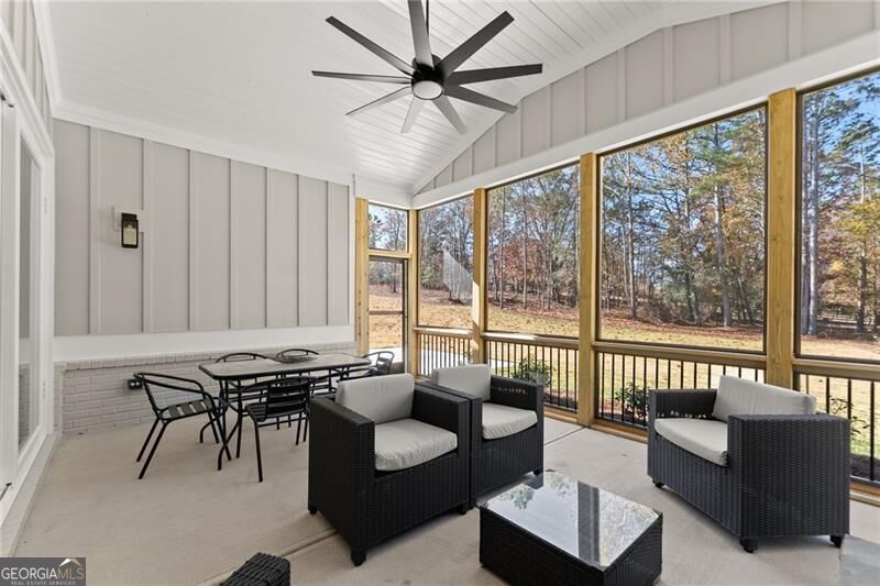 5352 Price Property Photo 43
