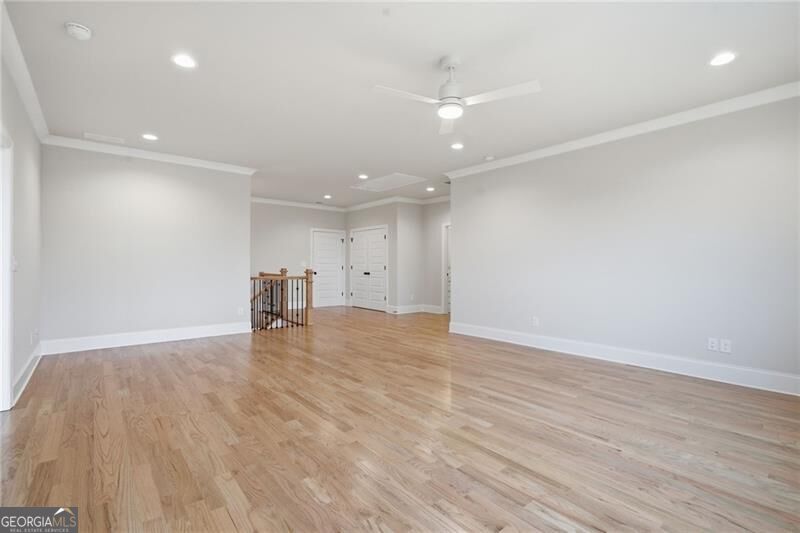 5352 Price Property Photo 45