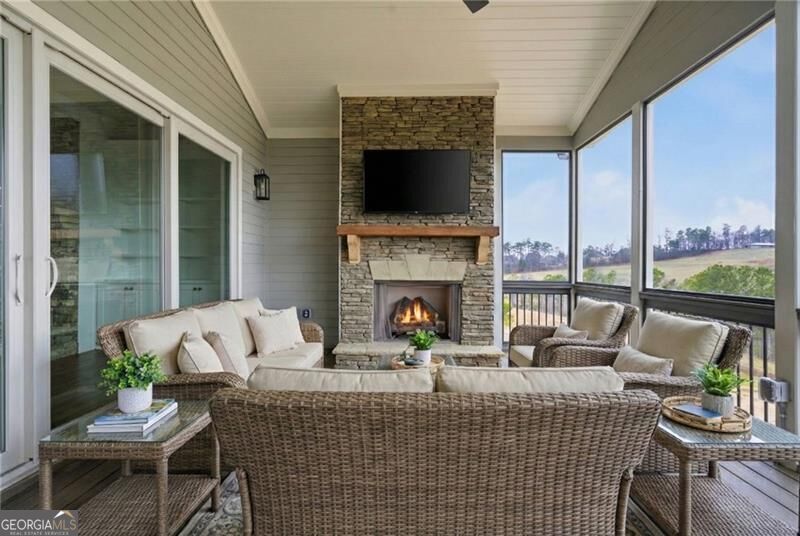 5352 Price Property Photo 80