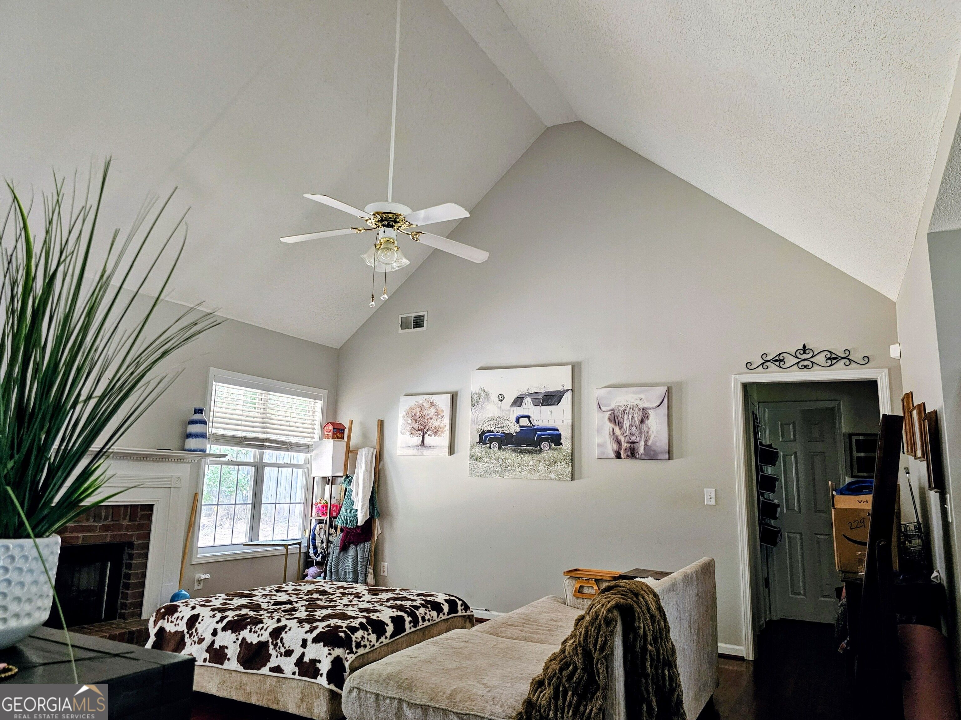 3946 Saint George Terrace Sw Property Photo 4