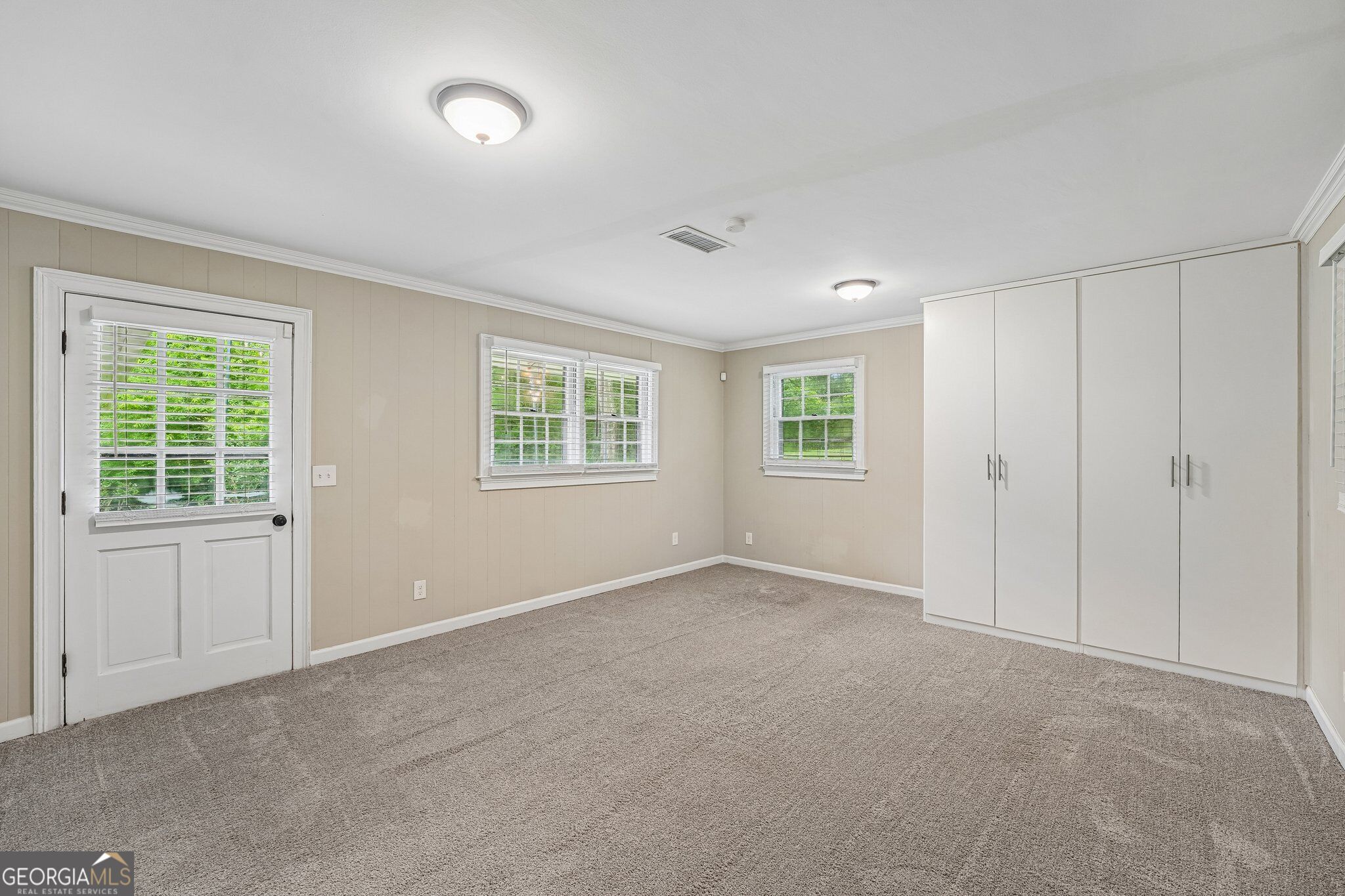 2120 Meadowbrook Lane Se Property Photo 20