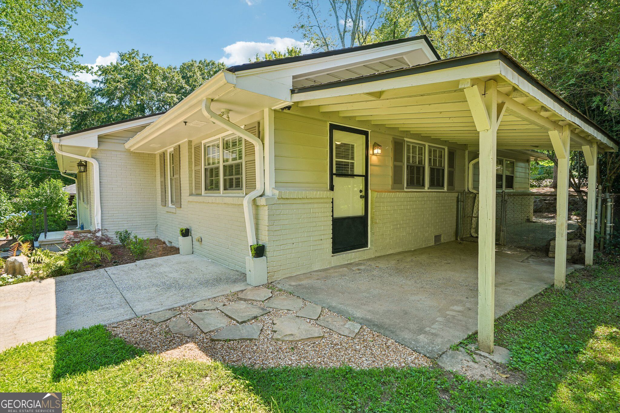 2120 Meadowbrook Lane Se Property Photo 24