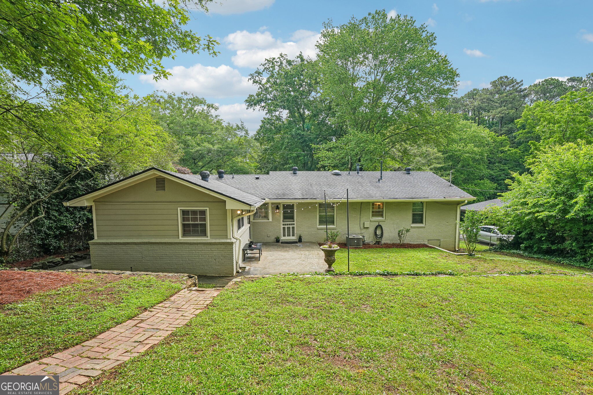 2120 Meadowbrook Lane Se Property Photo 28