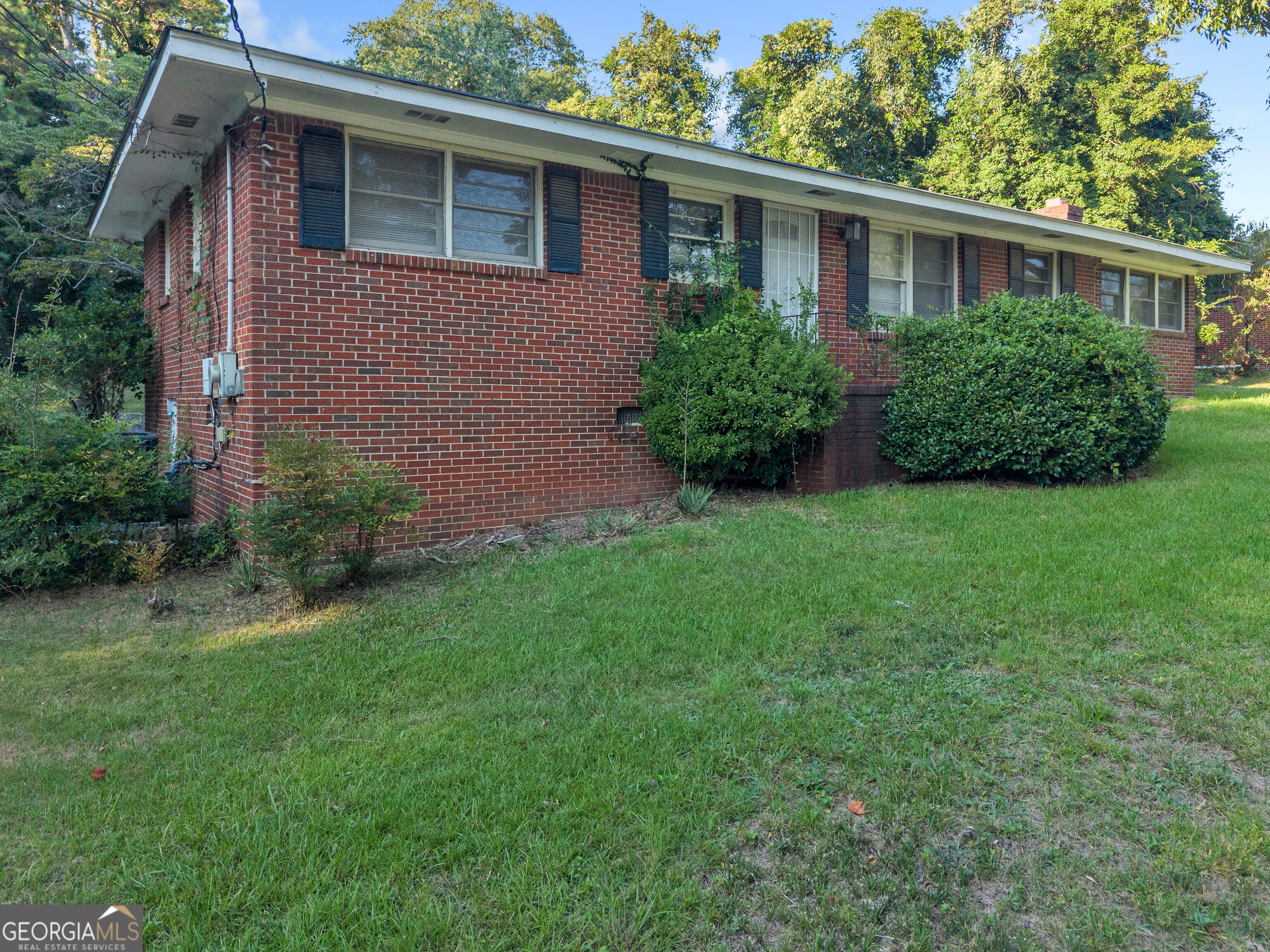 506 Pineridge Drive