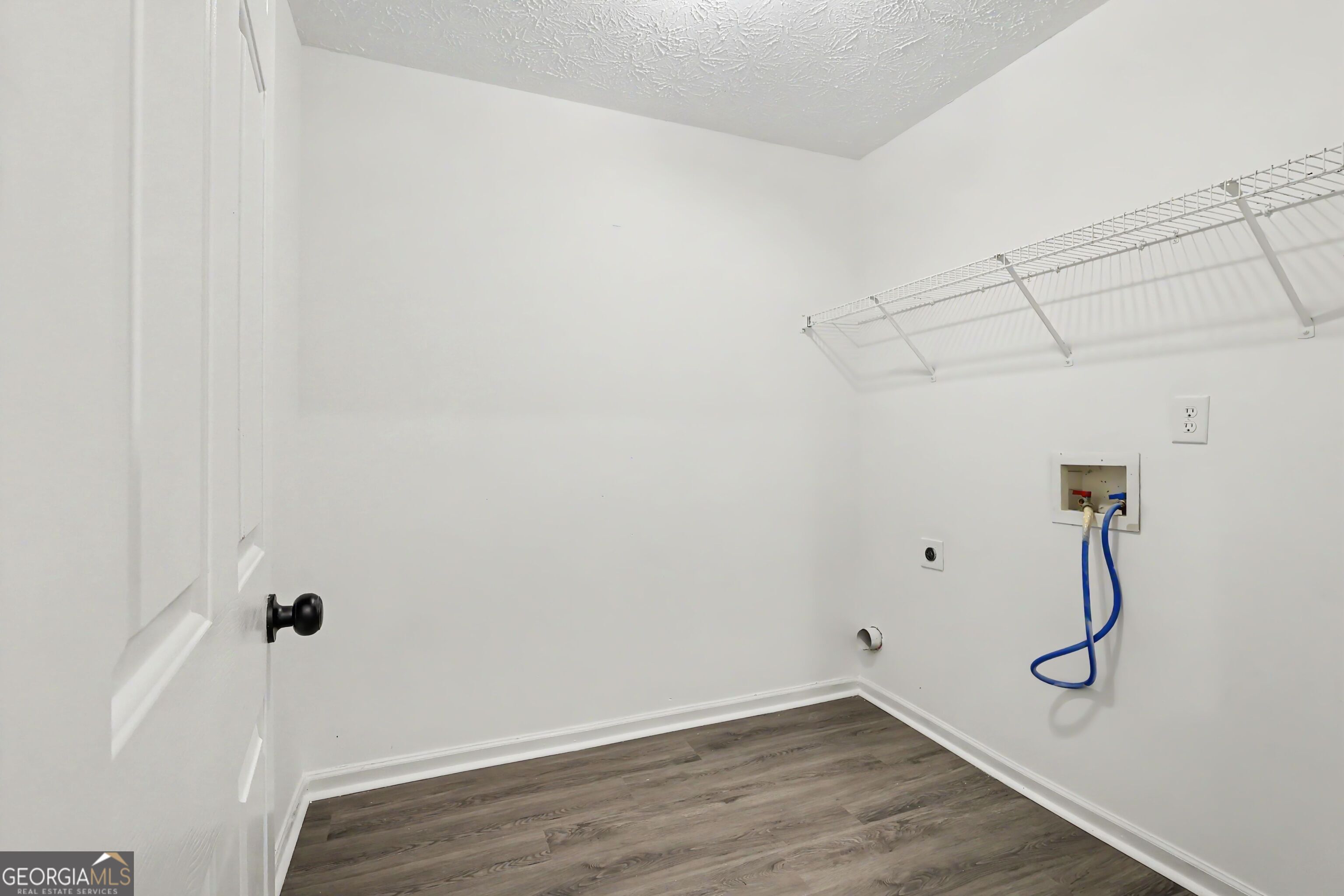 680 Dot Drive Property Photo 11