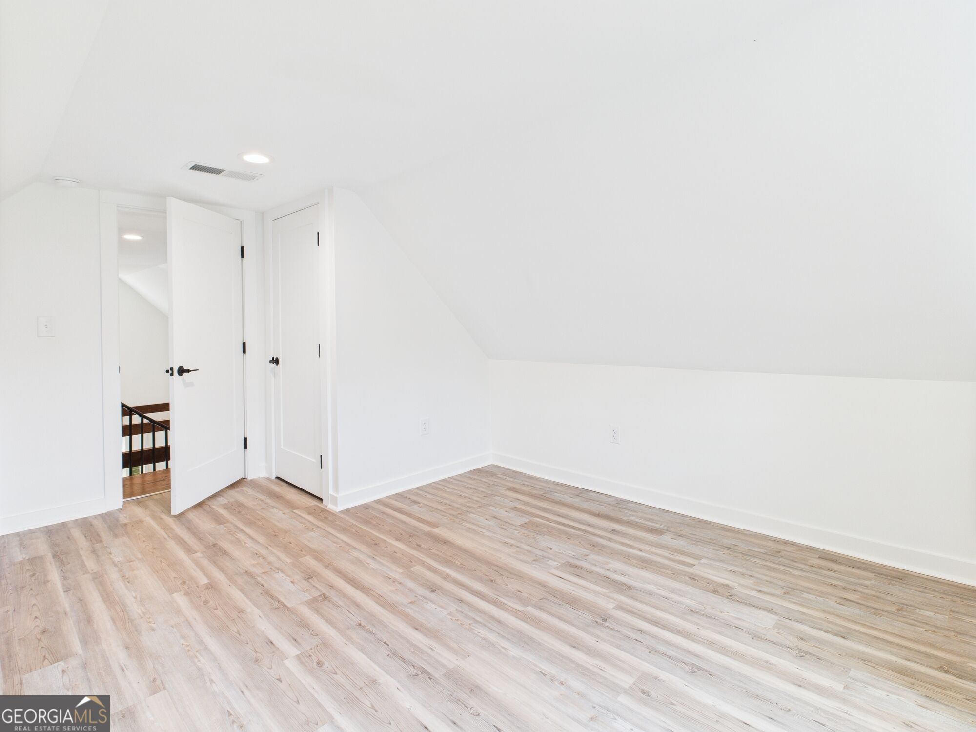 4970 Macon Highway Property Photo 18