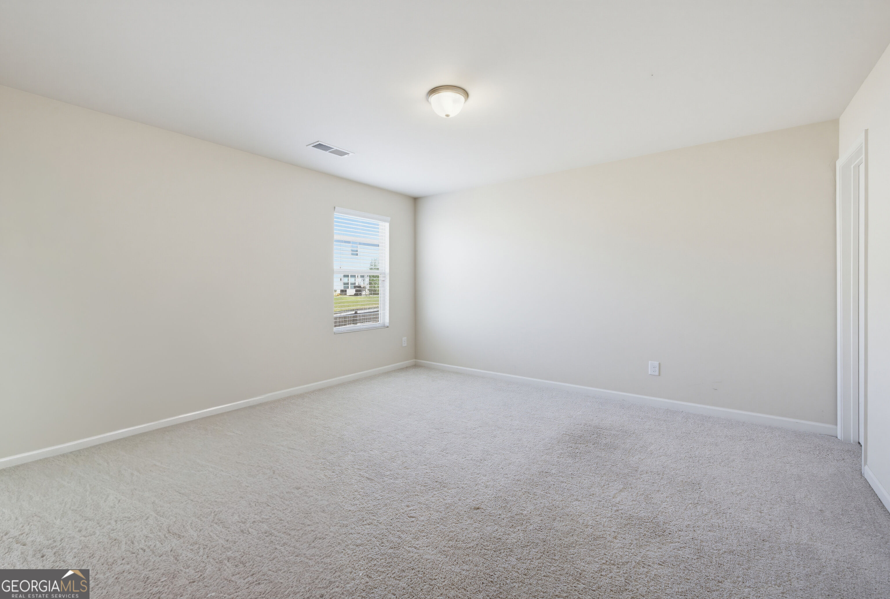 346 Lamont Lane Property Photo 20